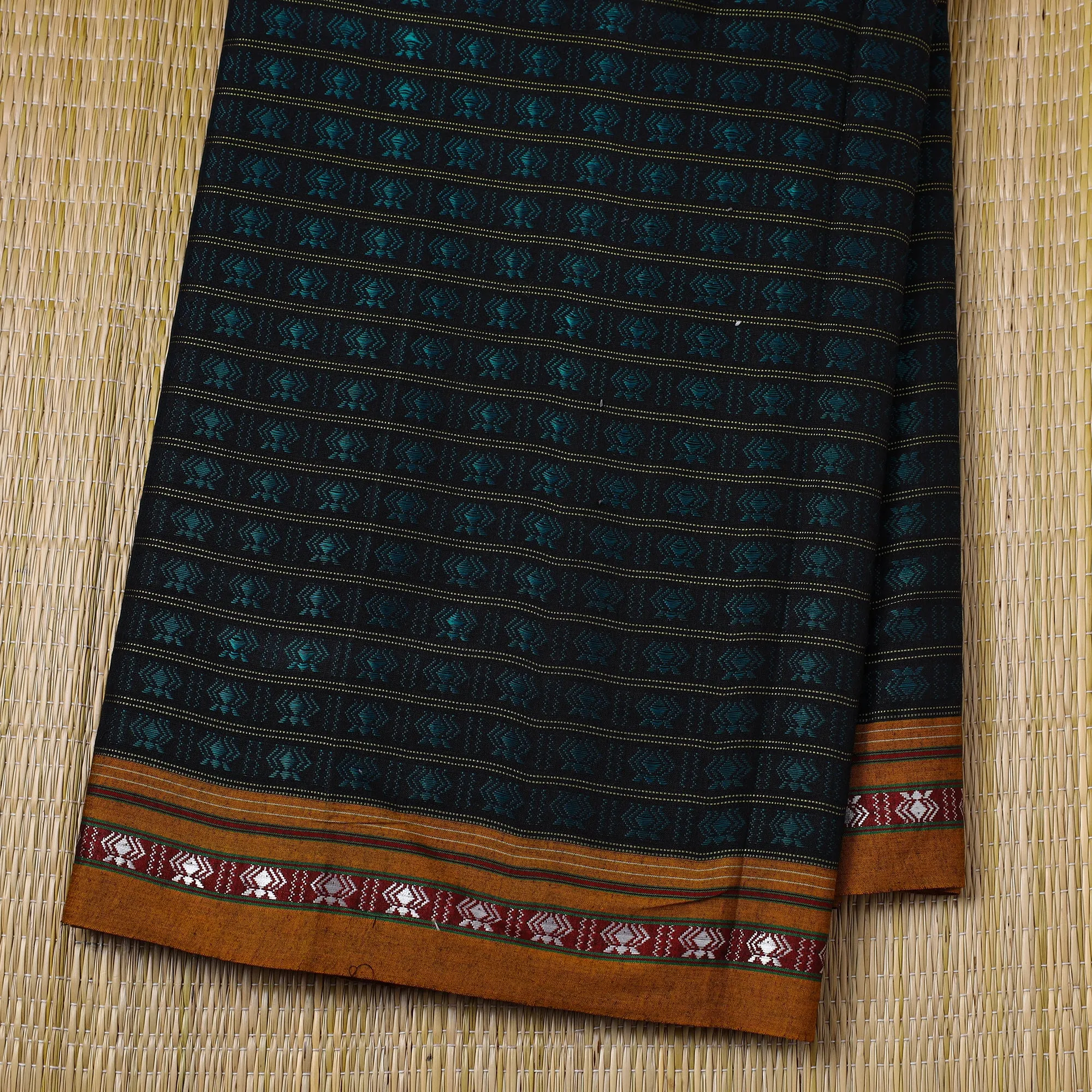 Green - Traditional Khun Weave Cotton Fabric 09